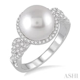 10 MM Cultured Pearl and 3/8 ctw Round Cut Diamond Ring in 14K White Gold